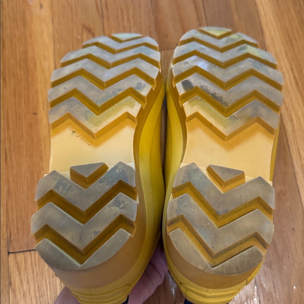 Seavees Bodega Clogs - Picture 2 of 4